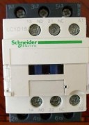 schneider lc1d09